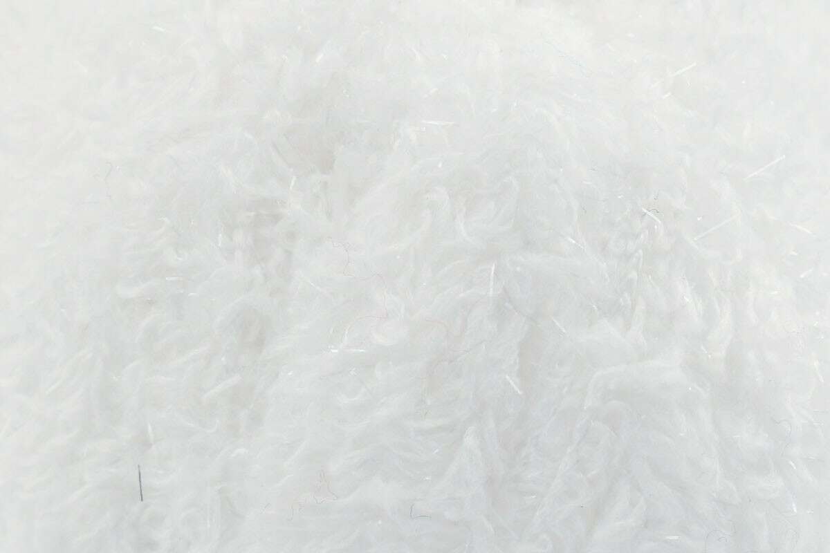 KING COLE Truffle Glitz Yarn - Snow White - 100g