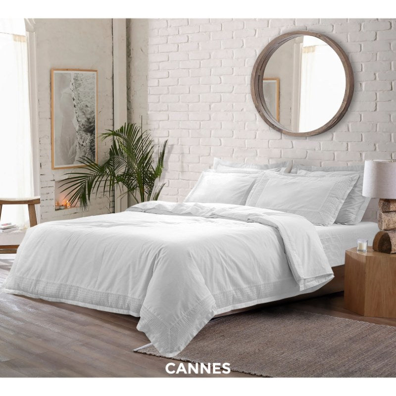 ATLANTIC LINEN Cannes Seersucker Duvet Cover Set - White