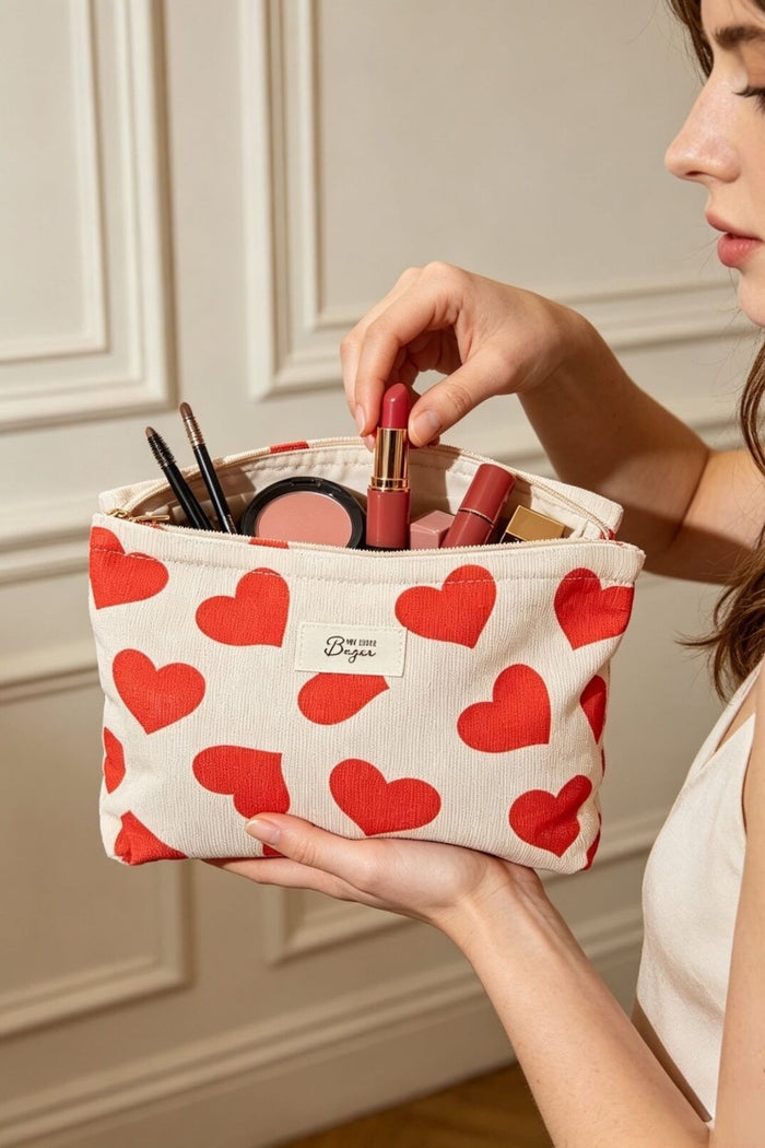 COPE CLOTHING Heart Print Velvet Makeup Bag - Red