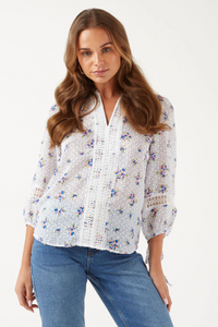 MARC ANGELO Women's Flutter Sleeve Floral Blouse - White