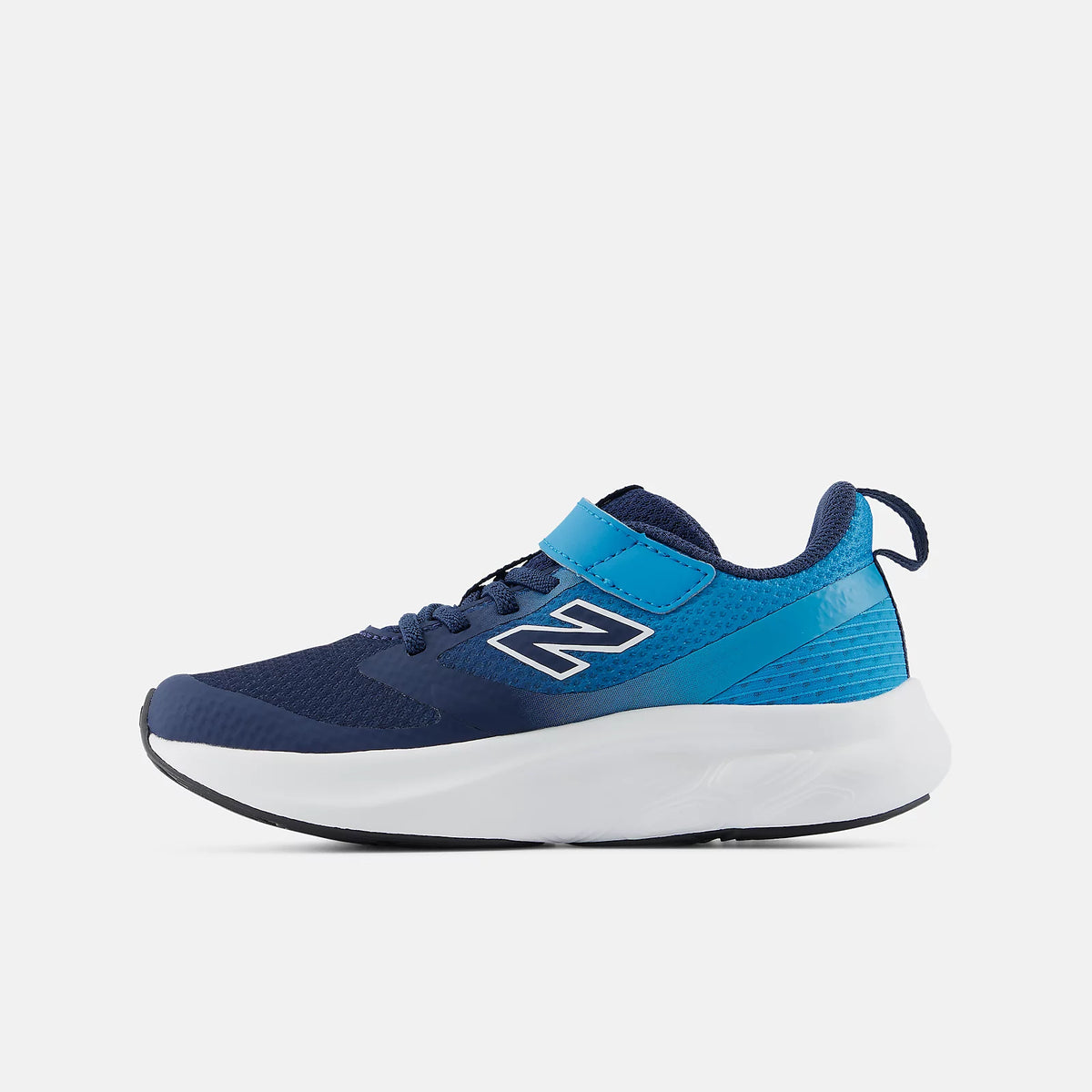 NEW BALANCE Boy's Fresh Foam 625 Hook & Loop Shoes - Blue | P6257R1