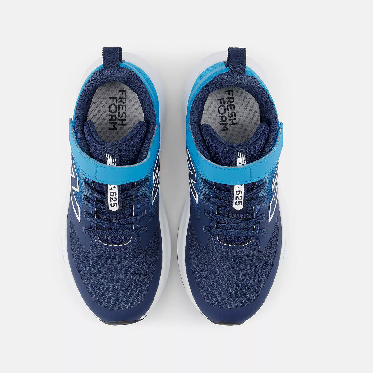 NEW BALANCE Boy's Fresh Foam 625 Hook & Loop Shoes - Blue | P6257R1