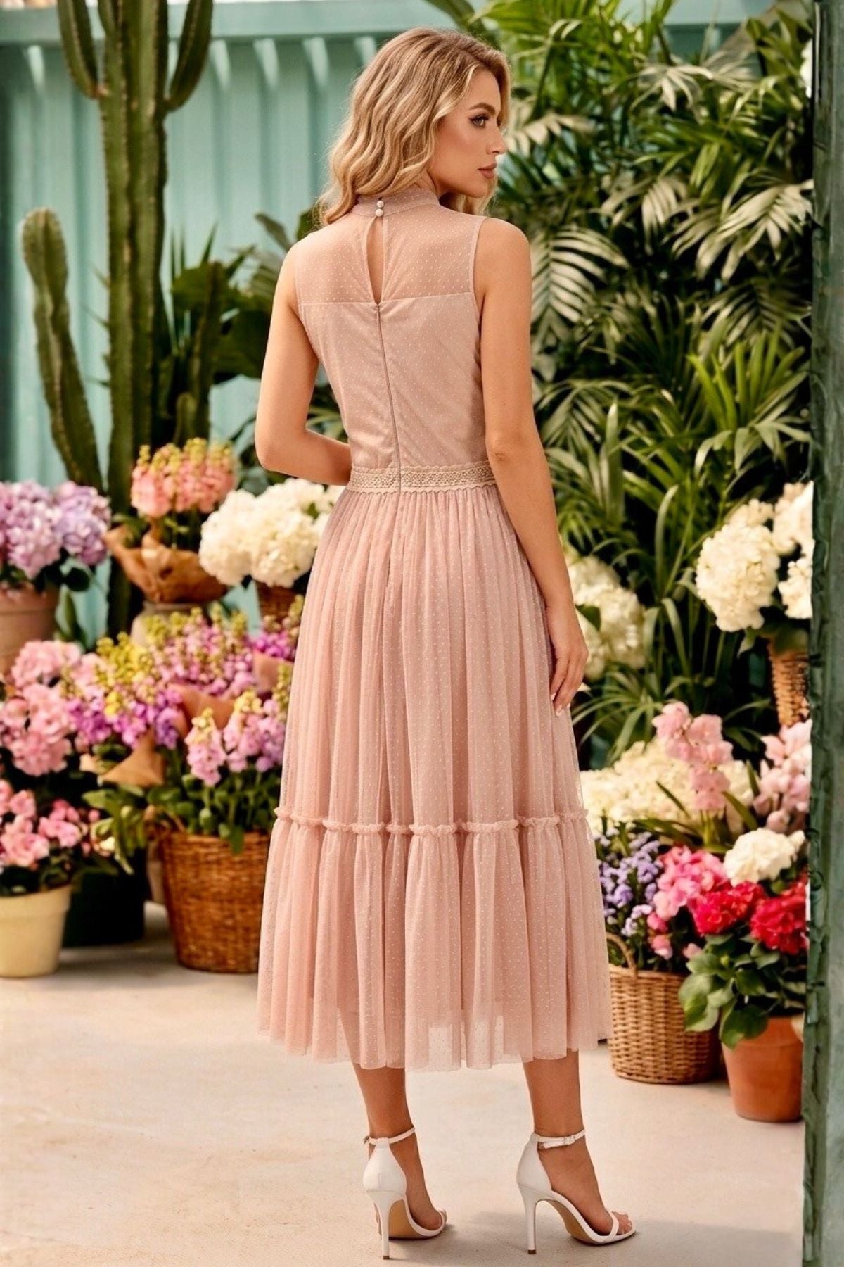 COPE CLOTHING Romantic Flowy Midi Dress - Pink