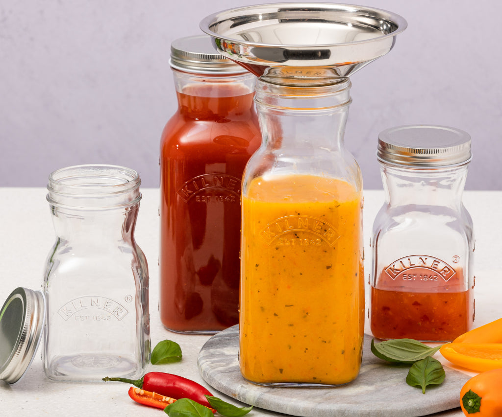 KILNER Glass Juice & Sauce Bottle 0.5 Litre