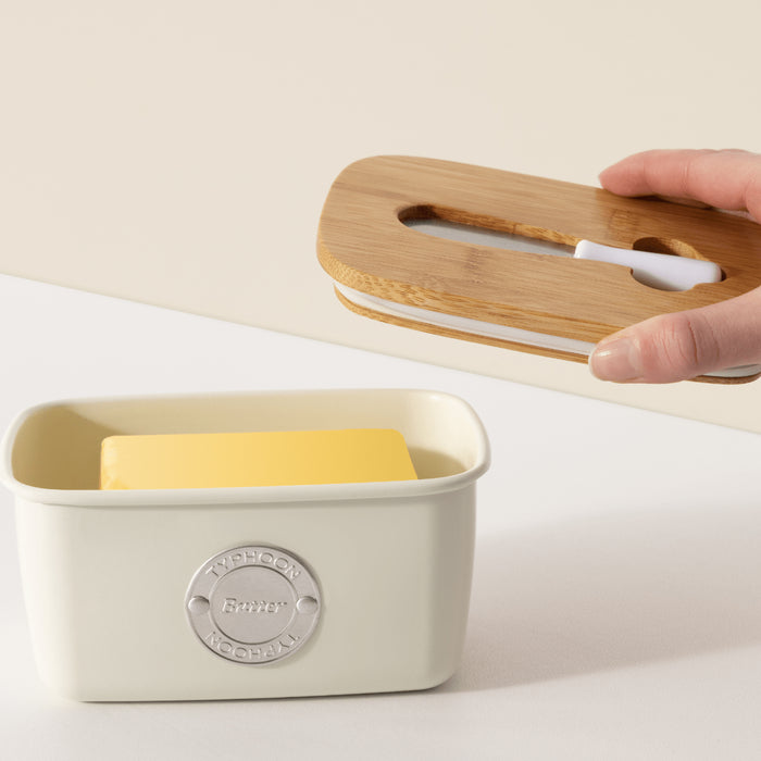 TYPHOON Living Steel Butter Dish & Spatula Set - Cream