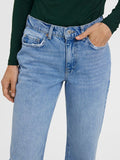 VERO MODA : Sky Loose Mid-Rise Jeans